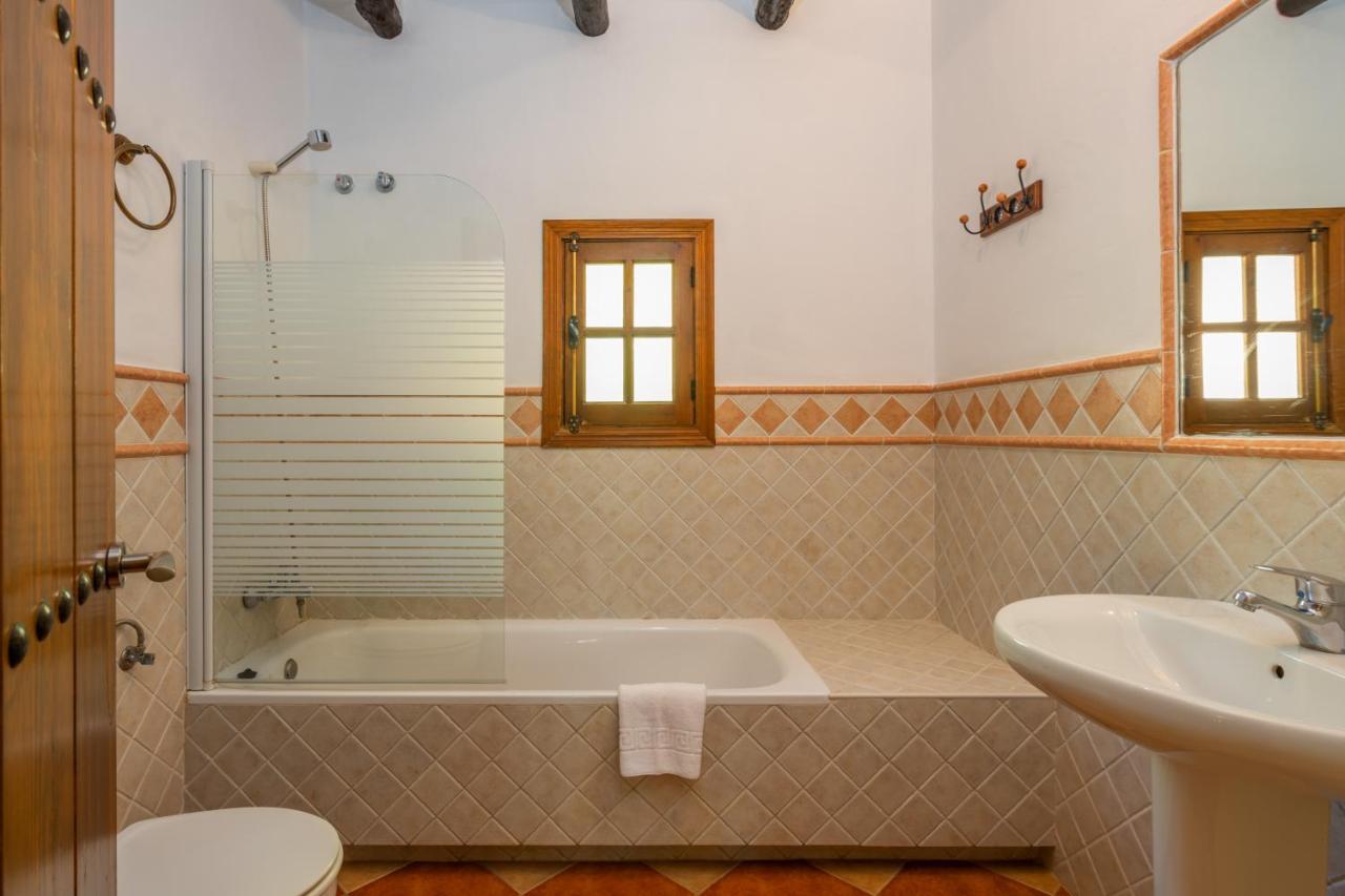 El Chorro Villas Casa Buganvilla المظهر الخارجي الصورة